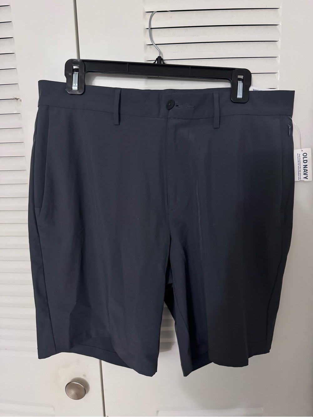 Old Navy Men's Active Go-Dry Cool Shorts
